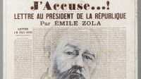 Exposition Vérité et justice, mahJ Ernest Pignon Ernest, Emile Zola sur le texte de J'accuse, à la une de l'Aurore, 13 janvier 1898, 1995, ©Paris ADAGP 2024